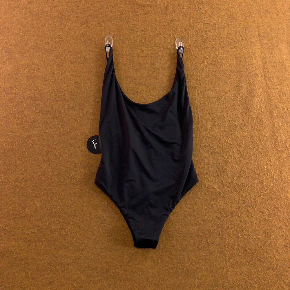 Lulus Womens Medium Black Scoop Neck One Piece Swimsuit NWT